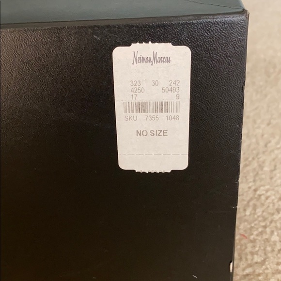 Chanel Quilted Sac Divers Large Shoulder Bag - Picture 7 of 16